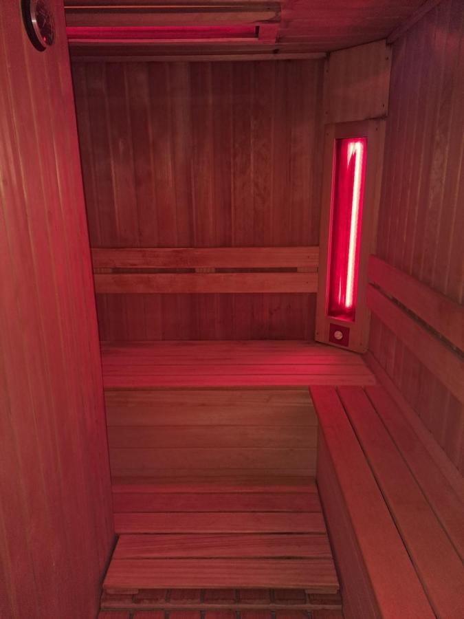 Beautyd Grey Room Centrum Gullegem 韦弗尔海姆 外观 照片