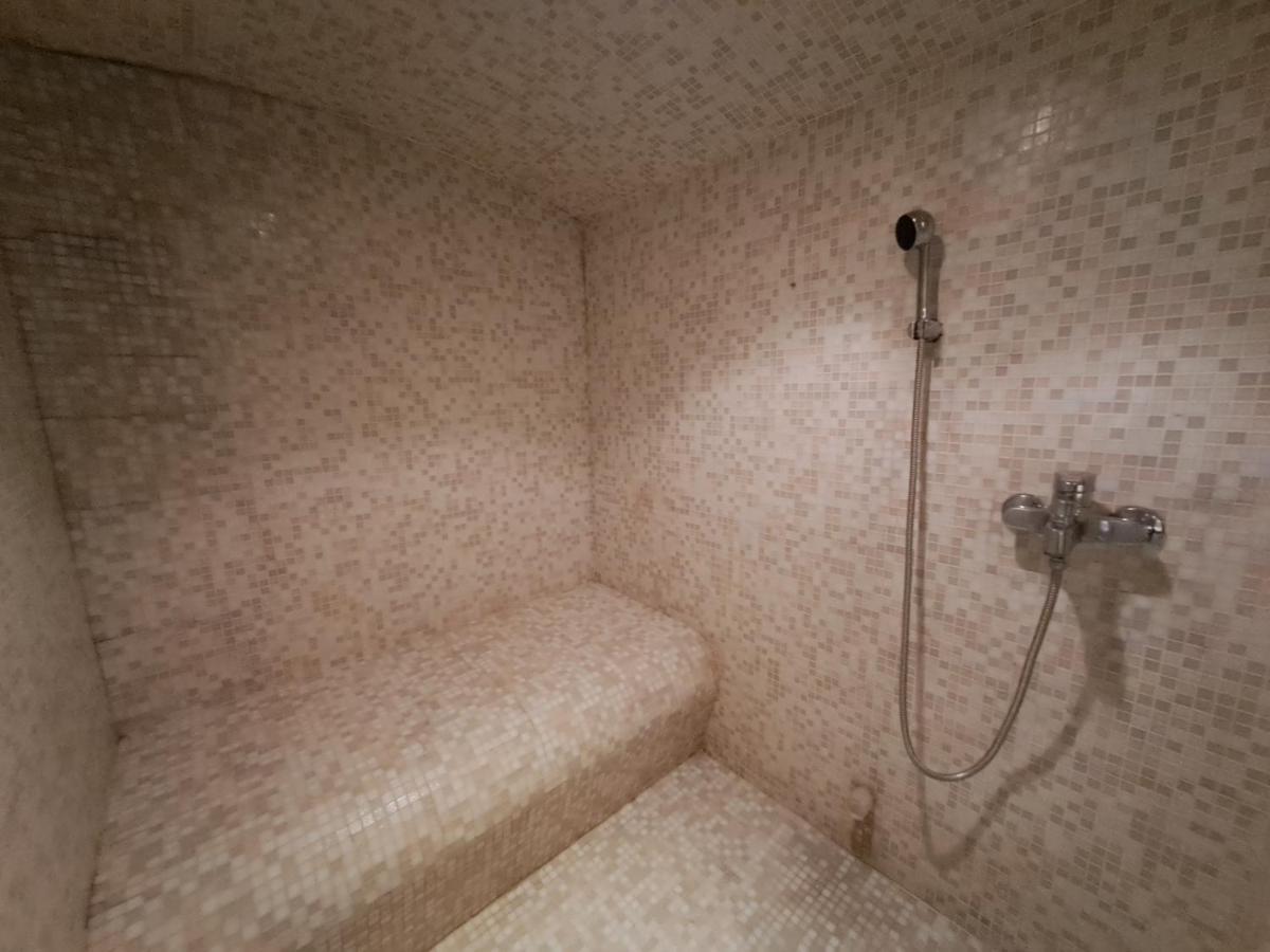 Beautyd Grey Room Centrum Gullegem 韦弗尔海姆 外观 照片